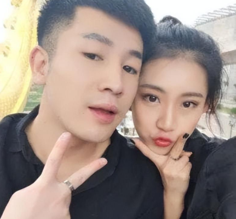 娜美老公首次亮相仙洋前女友李亚倪公布新男友嘟嘟姐直播诉苦