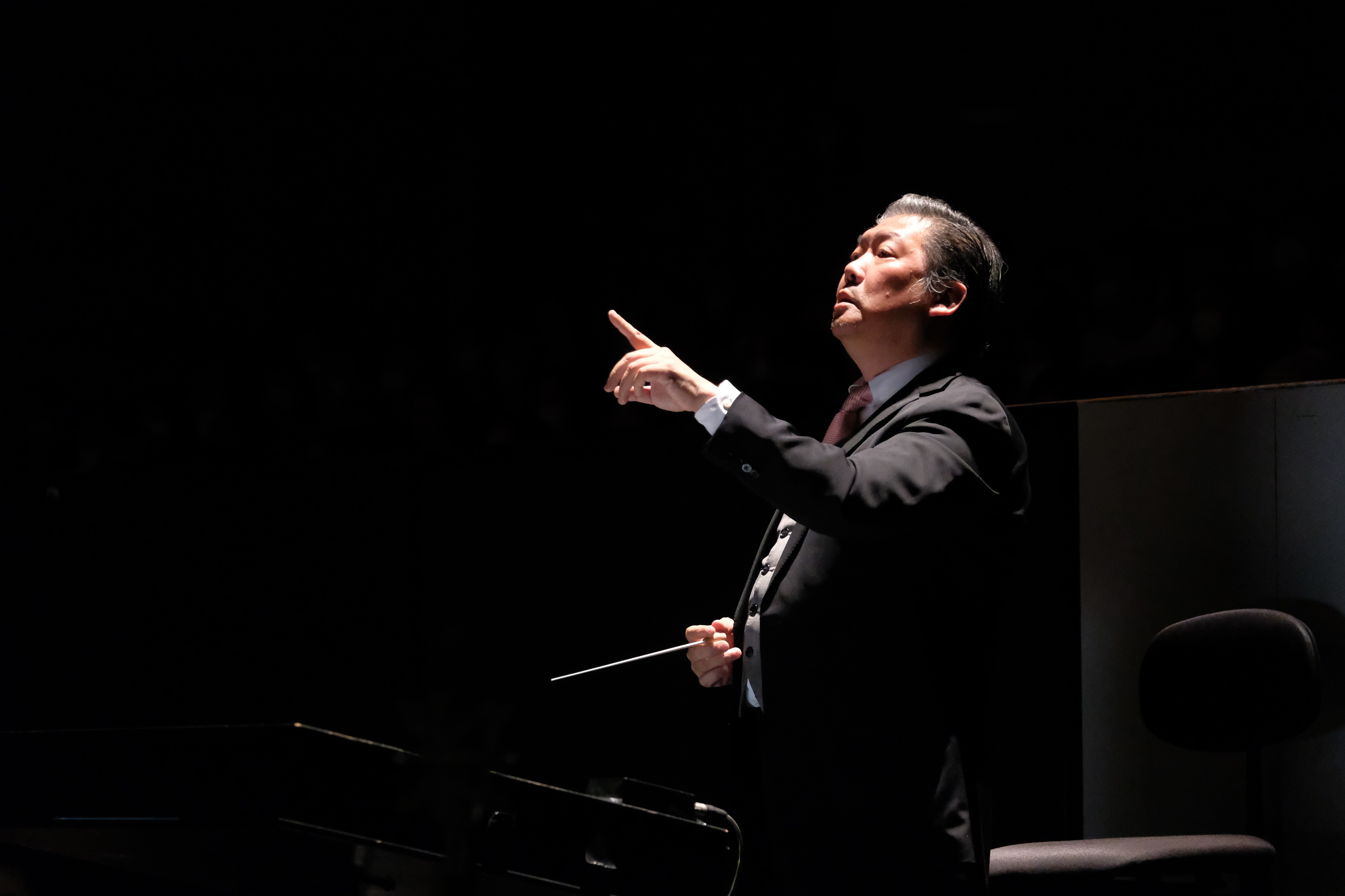 余隆执棒上海交响乐团参演国家大剧院《茶花女》,8000张票全部卖完