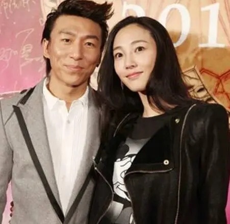 有種整容叫陳羽凡離婚8年裡白百何變化不大他卻像換個人