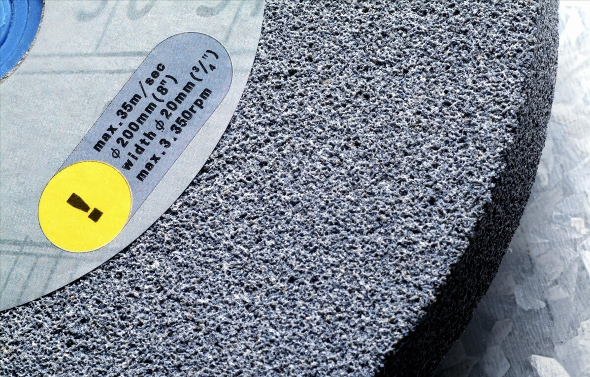 碳化硅需求日益扩大!这几只细分行业龙头可以关注!