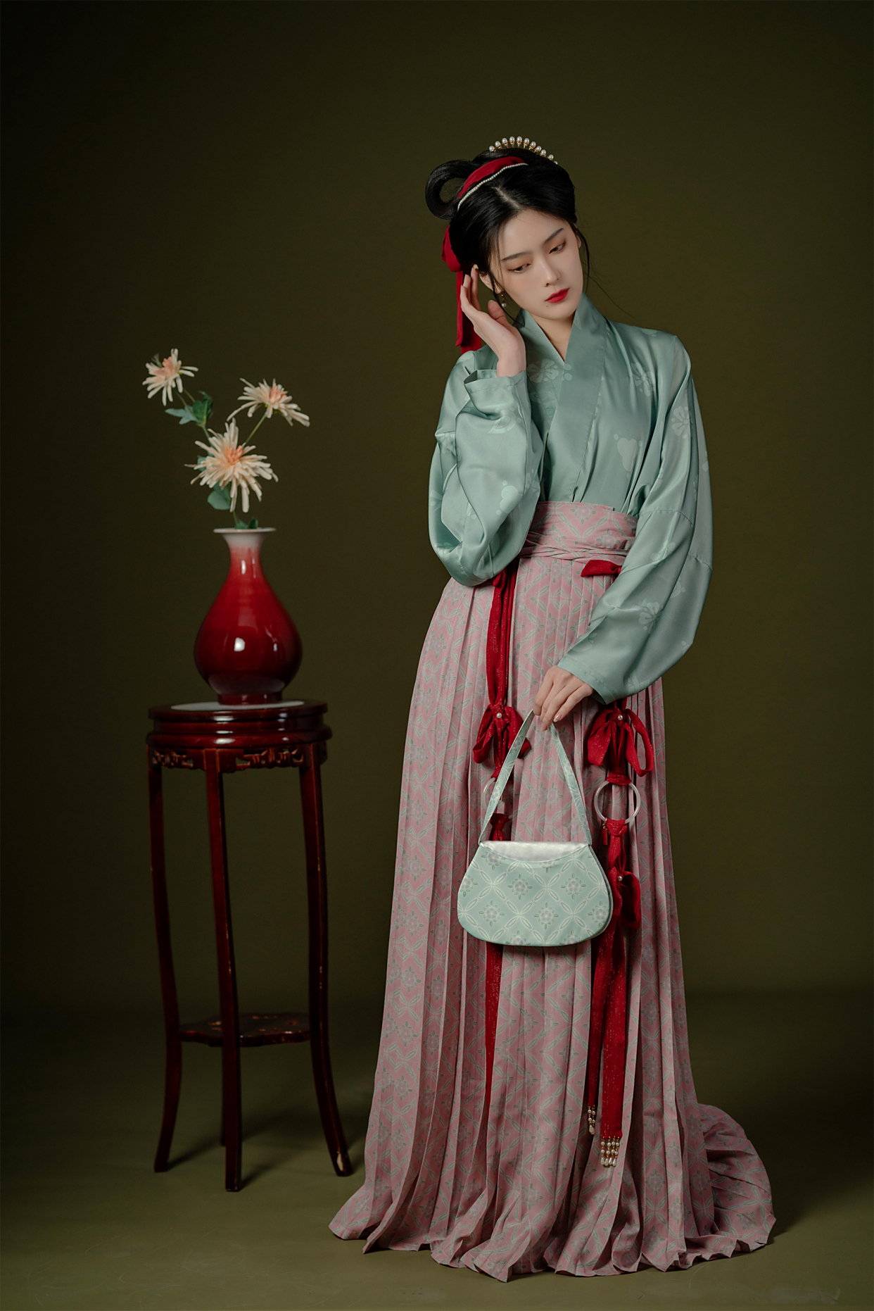 谁说小个子不能穿汉服?这些形制显高又显瘦,很多人都不知道