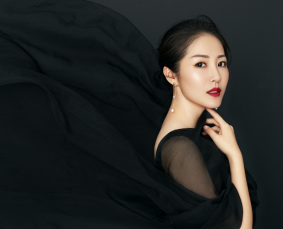 顾倩受邀主持"2021中国好公司高峰论坛暨产学研合作峰会"