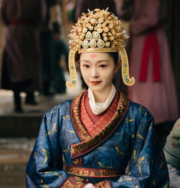 宋轶出演过很多的电视剧,其中很多都是古装剧,古装照的宋轶看起来非常