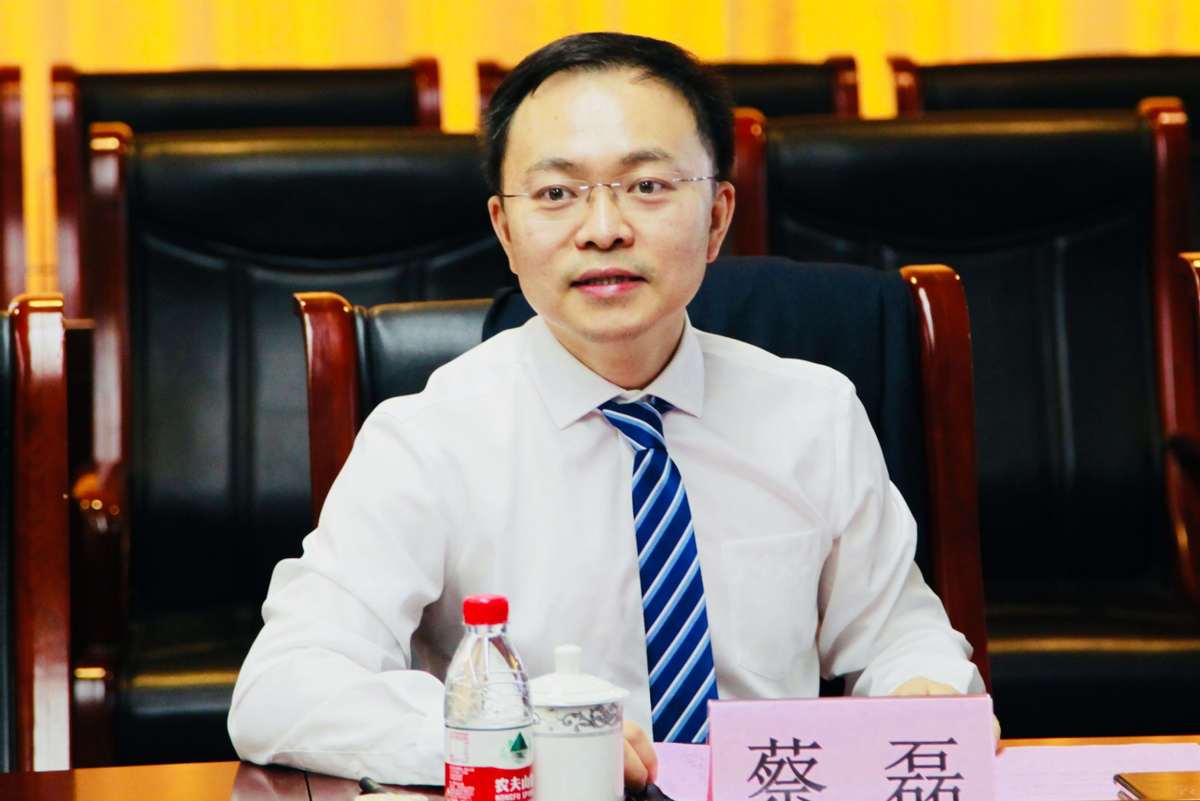 "药神"蔡磊:赌上人生成京东副总裁,患渐冻症后用钱和死神博弈