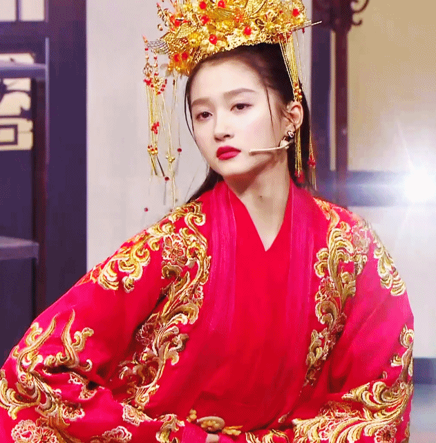 关晓彤壁纸:喜欢听你的声音,忍不住想要永远拥有你的微笑