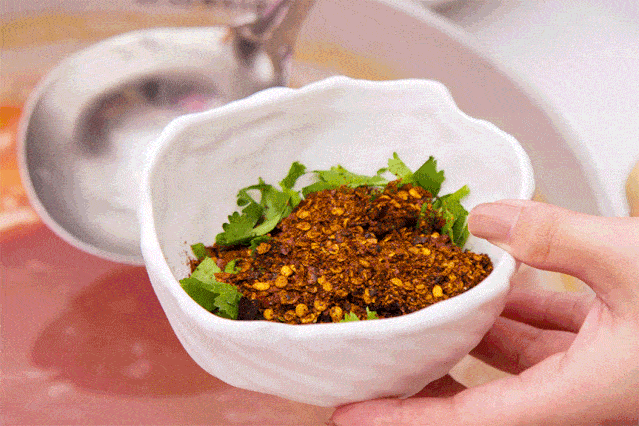 鸡蛋蘸水丨云南蘸水的极致