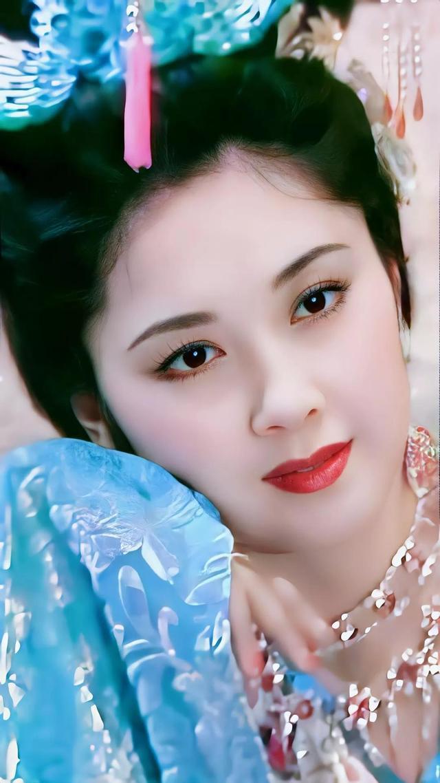 无滤镜,不美颜,这4位内地老牌女星,才是真正的美人