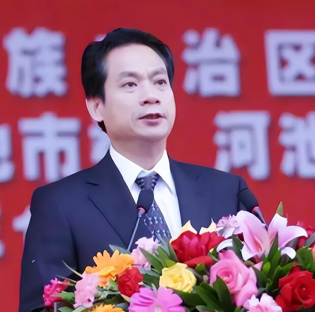 山东政协常委郑金兰:从被人称赞的好书记,堕落为敛财上亿的贪官