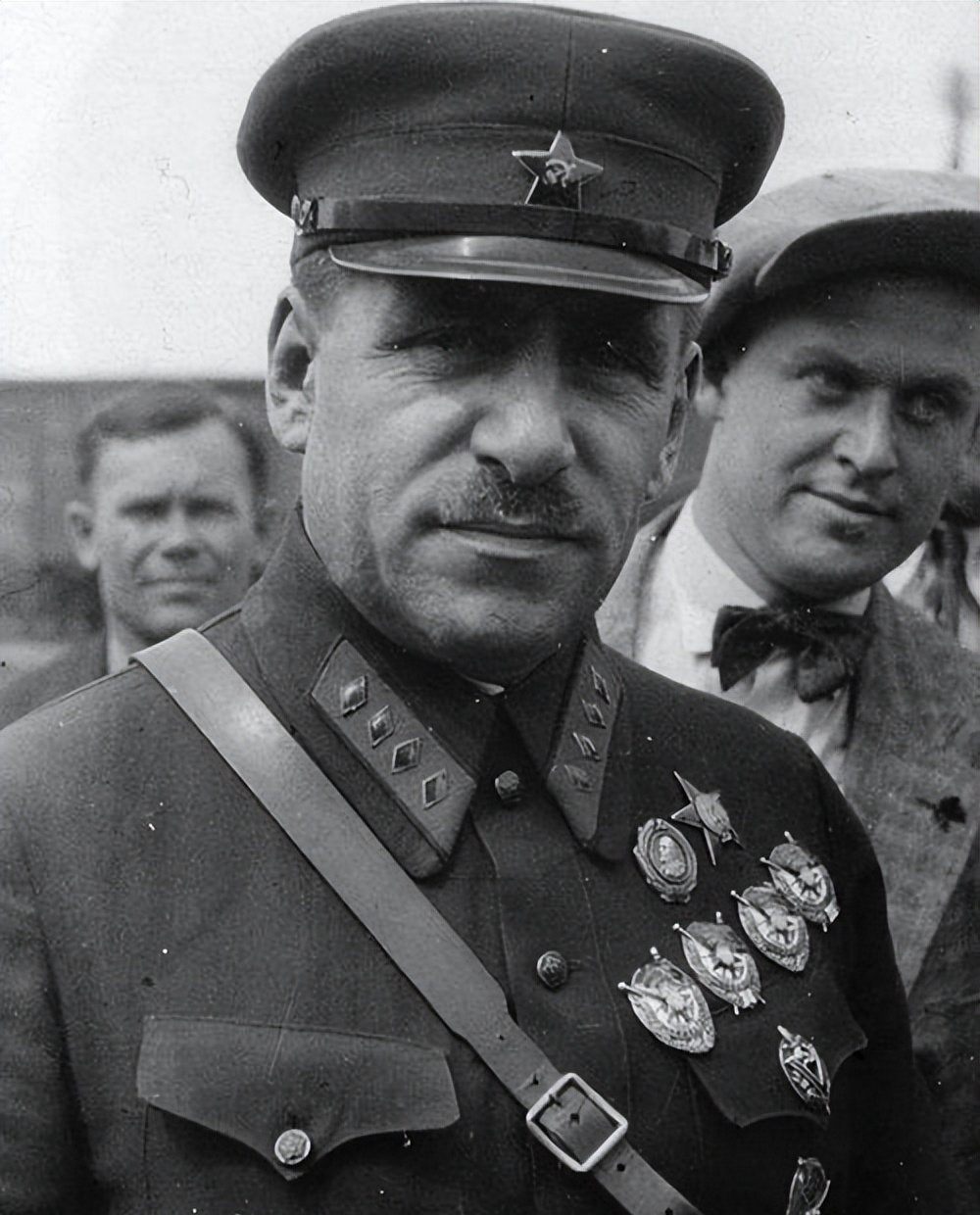 苏联将军服图片
