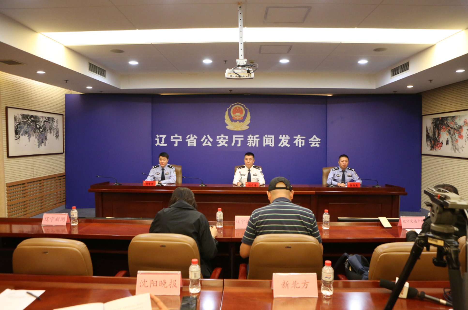 辽宁公安严打侵权犯罪   10月11日,辽宁省公安厅召开新闻发布会,介绍