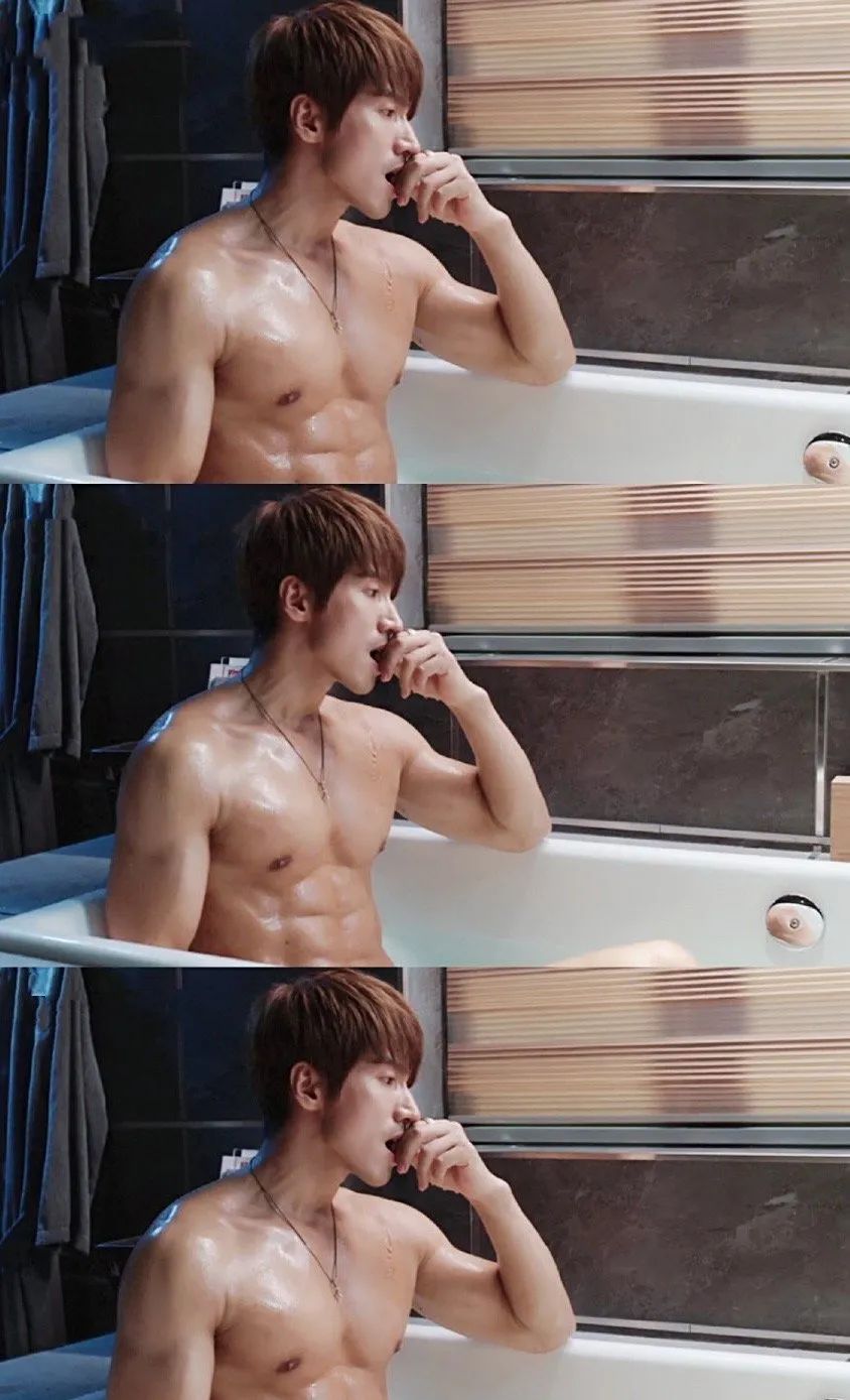 47岁的言承旭,集齐腹肌,人鱼线,鲨鱼线,肌肉男神为何这么硬?