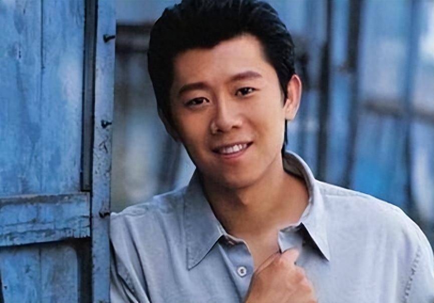 回顾事实证明不务正业的演员夏雨已在另一个圈子风生水起