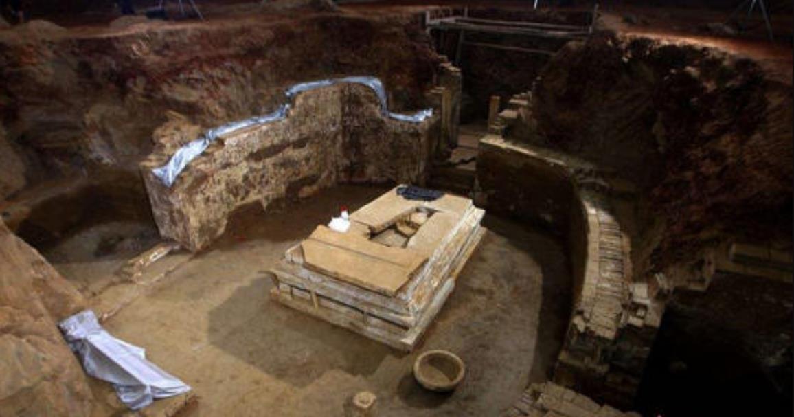 陕西挖出唐代公主墓,发现盗墓贼无耻行径,专家直骂禽兽不如