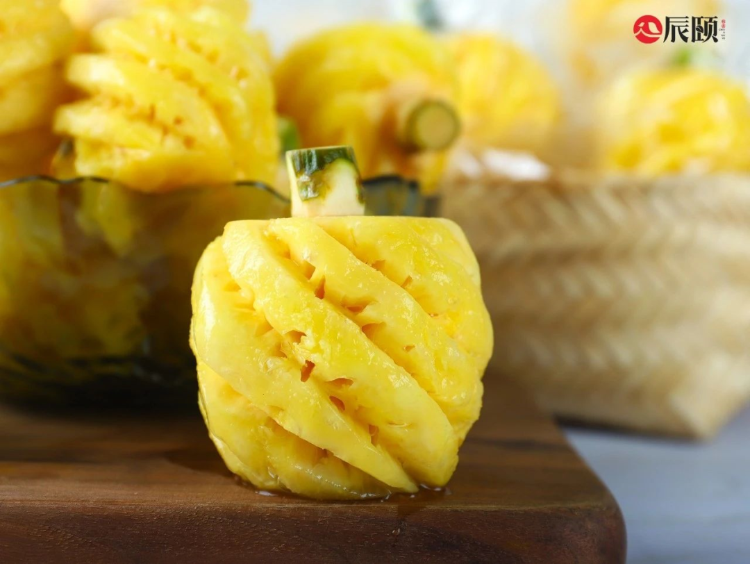 辰颐物语泰国小菠萝:原汁原味去皮小菠萝,纯甜无酸,爽口多汁