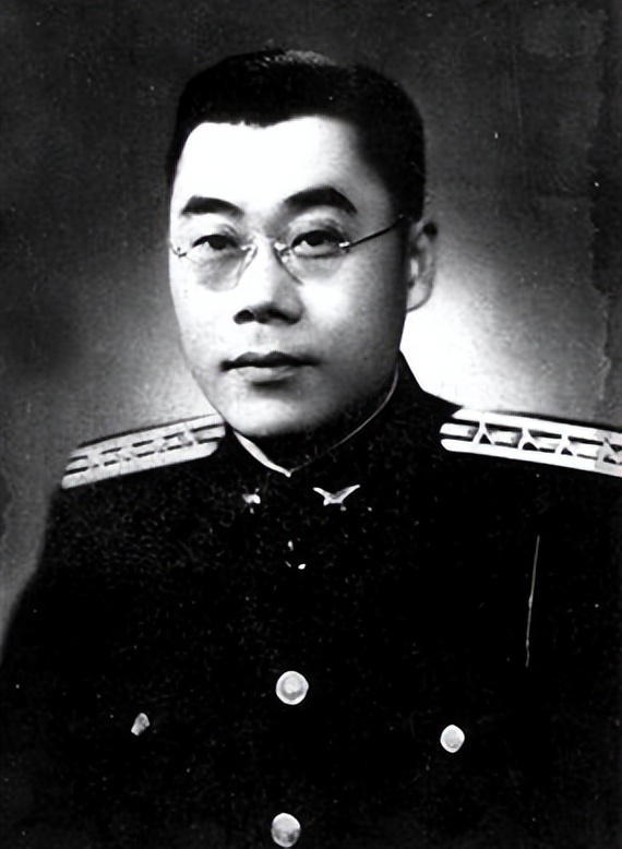 李闻惨案中,霍揆彰企图严刑逼供,龙云:弄巧成拙罢了!