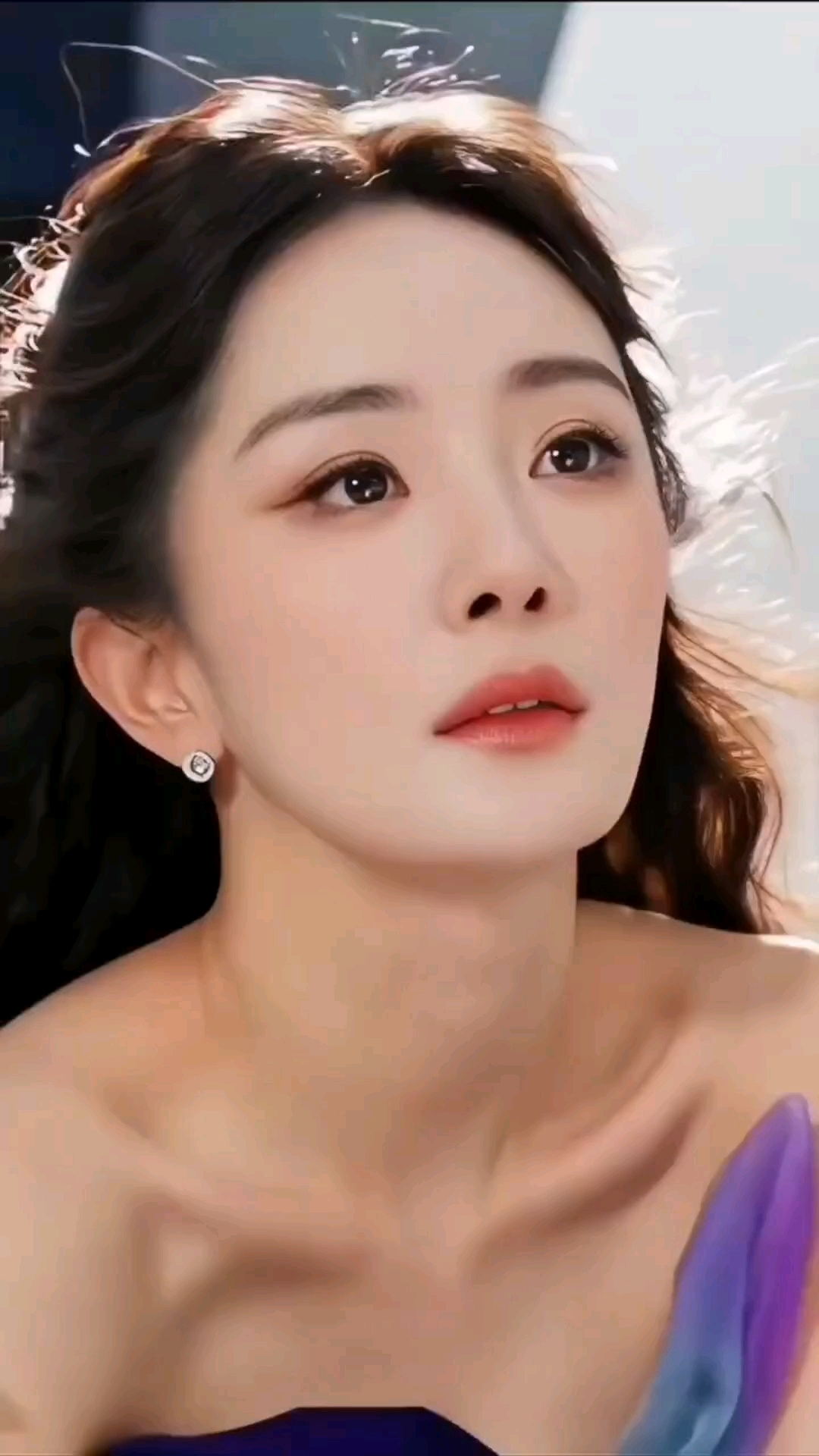 幂幂姐美到我的心心!