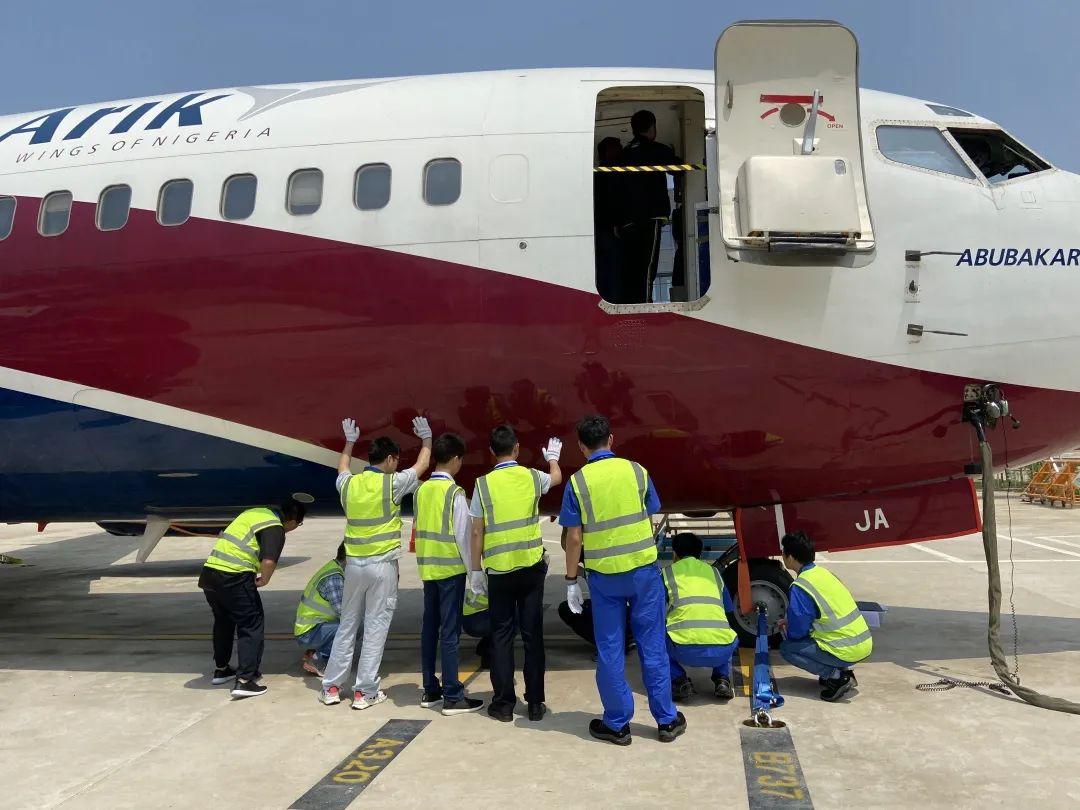 镇江技师学院电气工程系特色专业介绍——飞机维修