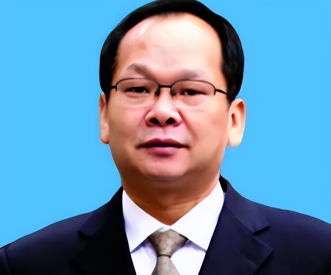 "色虎"廖炎秋:住7万总统套,包养50多名情妇,女秘书用嘴喂饭