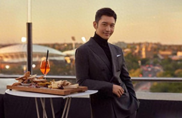 回顾多年过去邓超黄晓明佟大为差距悄悄拉大有人原地打转