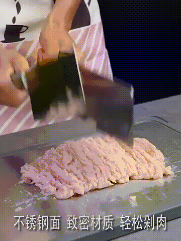 切菜剁肉不留深划痕,不像普通菜板还要拿钢丝球刷,用牙签剔陷在刀痕的