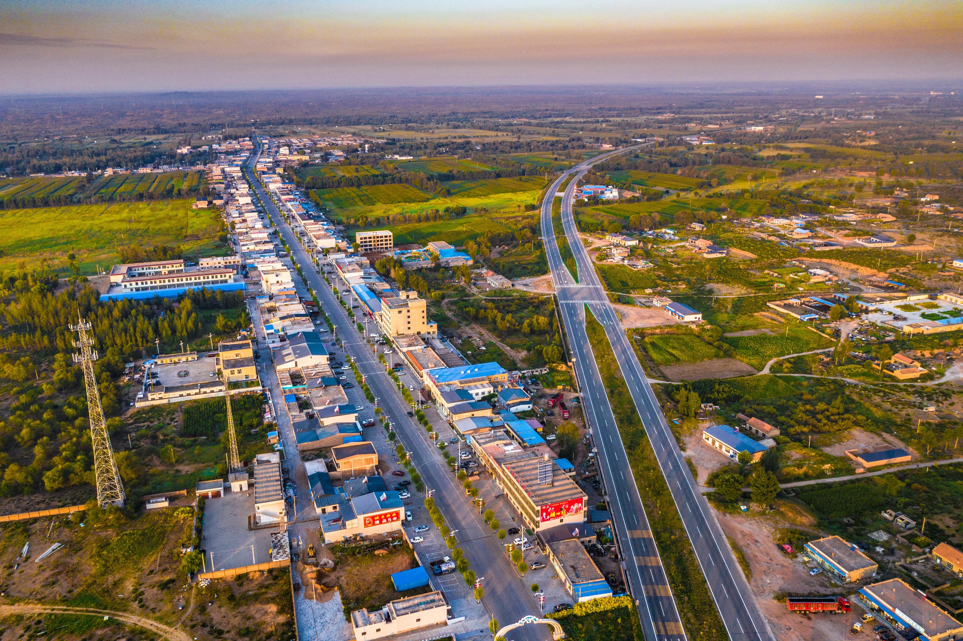 非凡十年 镇街巨变|神木市尔林兔镇:绿色小镇的华丽"蝶变"