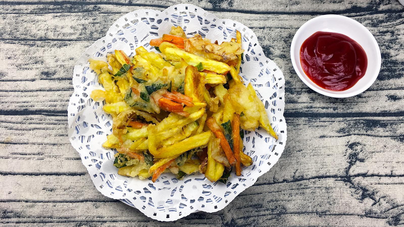 鸡蛋是高血脂的"发物"?医生:若想降血脂,3种素食要少吃