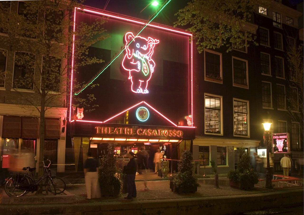 连续坚持9年提议"卖淫合法化"?但次次被否,为何她还要坚持?