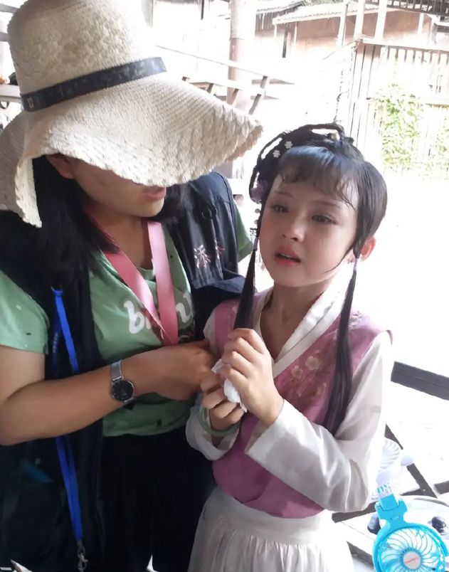 被电影版红楼梦花絮雷到且不提87版连小戏骨选角都不如