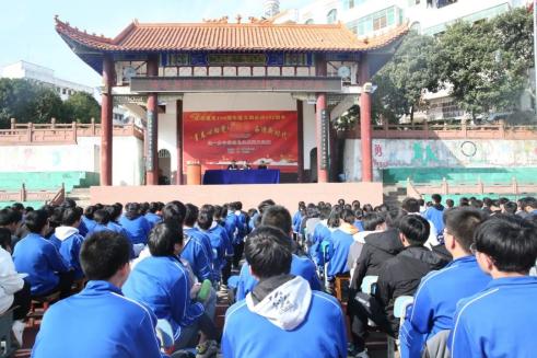 【我为群众办实事】浠水法院巴河法庭:送法进校园 护航青少年健康成长