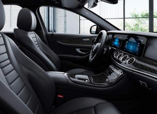 50万提了奔驰e300,再开朋友雷克萨斯es300,对比后差太多别选错