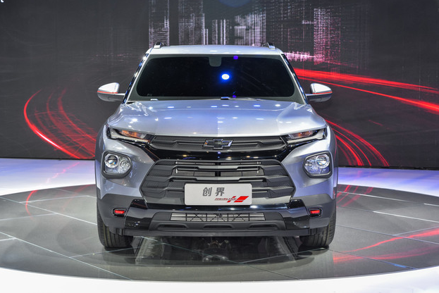 10w起,大空间四驱suv,能爬山能趟水!