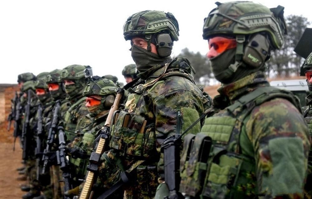 巴尔干火药桶或点燃,塞国大军往科索沃集结,美英法意德呼吁克制