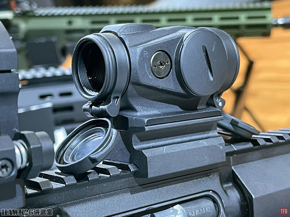 直击shot show:aimpoint duty rds红点瞄准镜 追求最佳性价比