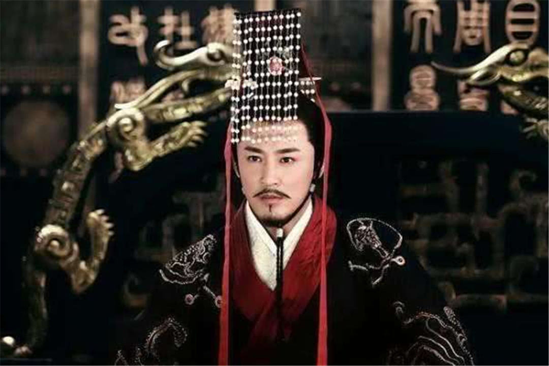 东汉皇帝怎么样( 东汉时期的皇上是谁 )