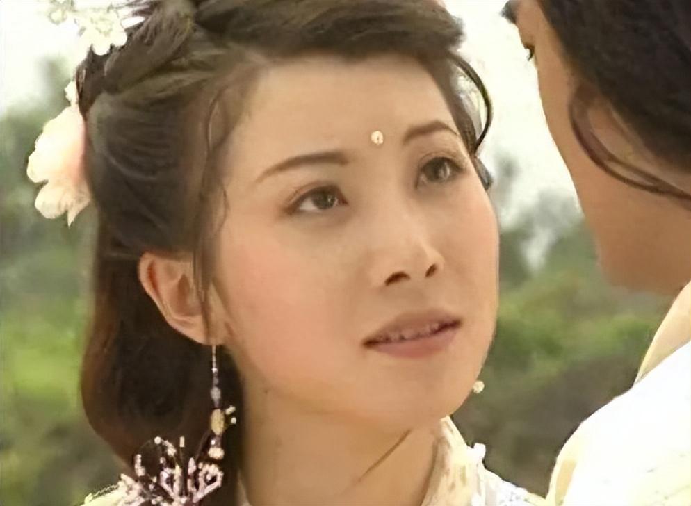 离谱曾经演情侣如今演母子女明星逃不过中年魔咒