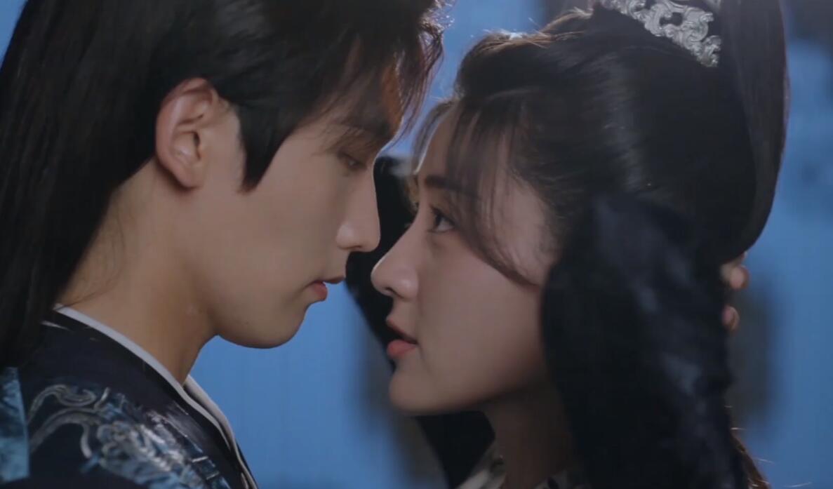 坦诚夫妇盘腰吻,失忆也会为你心动,魔性又可爱