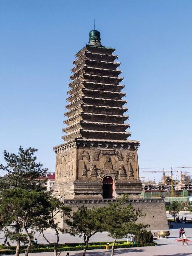 "关外第一塔"朝阳北塔天宫里都发现了什么?