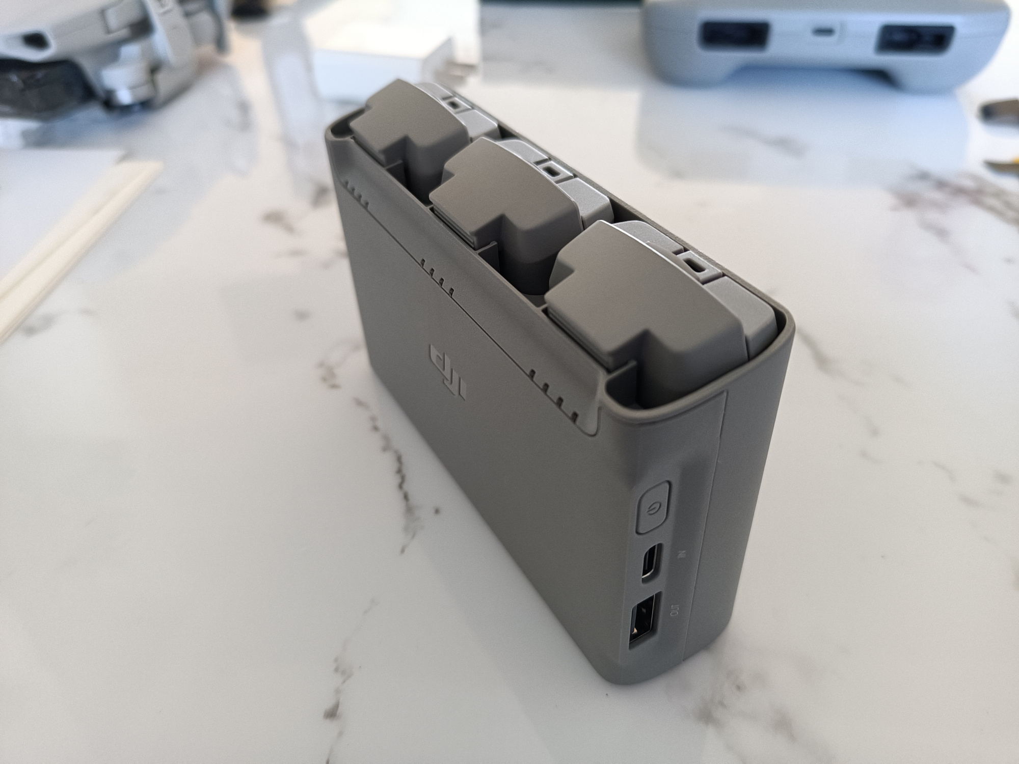 「开箱」大疆无人机mini2畅飞套装