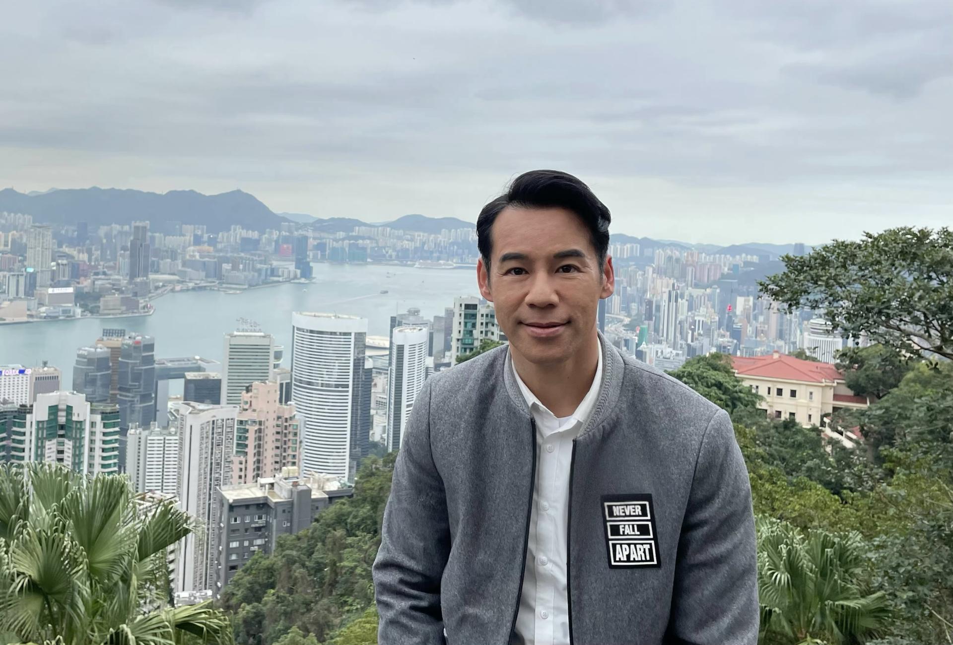 tvb知名男星徐荣曝15岁儿子有心仪对象!不介意未来儿媳是外国人