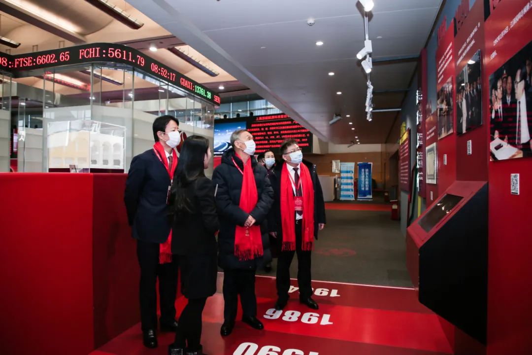 中有先锋兴邦志 激流砥柱亦巍然——中兴创始人侯为贵专访