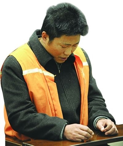 2009年男子酒驾撞飞待产孕妇孩子被撞出体外群众直呼太惨