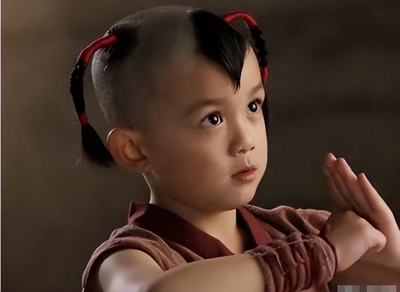 回顾吴磊曾经海报被撤直播叫停删戏份被拉黑后凭实力回归