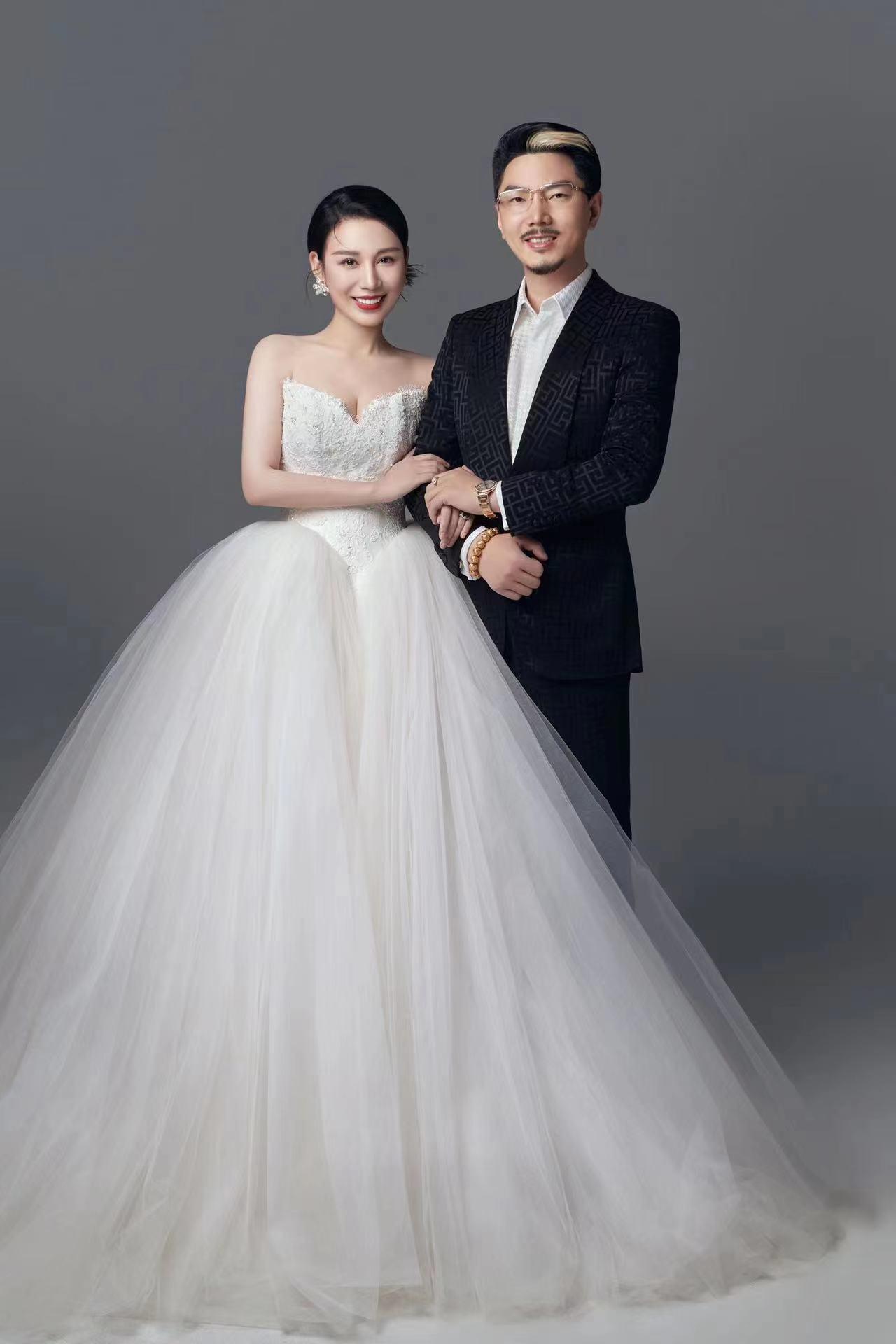 国岳夫妇:用爱心和社会责任感成就美好人生