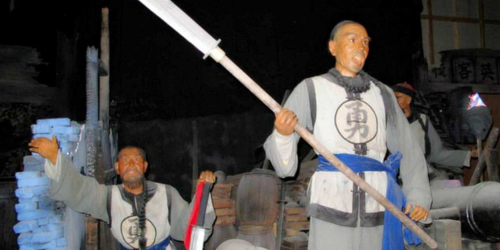 清军胸前的"兵,丁,卒,勇"有何深意?仅一字之差,却天壤之别