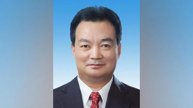 现任的党校校长是谁