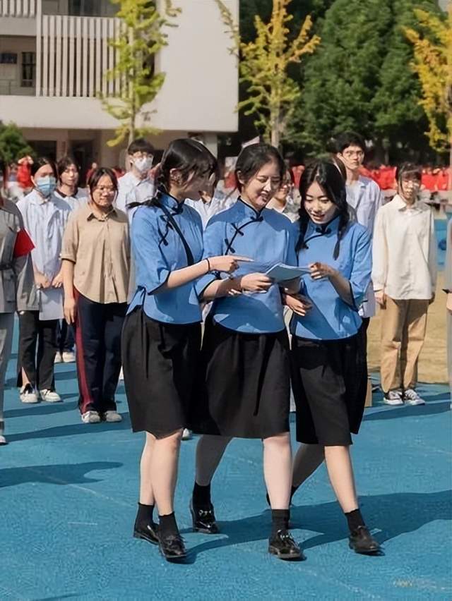 苏州新草桥中学第20届田径运动会精彩开幕