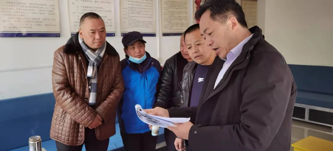 杨兴荣局长带队深入黄龙景区一线开展森林草原防灭火督导检查工作