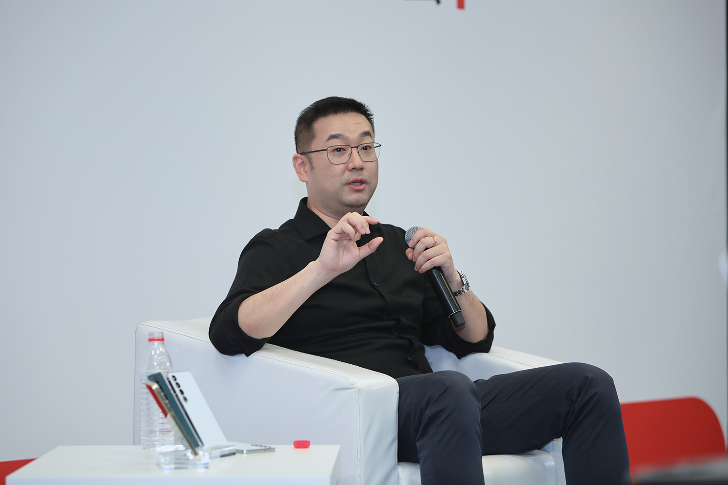 对话沈子瑜:用统一体系/统一理念 颠覆汽车研发