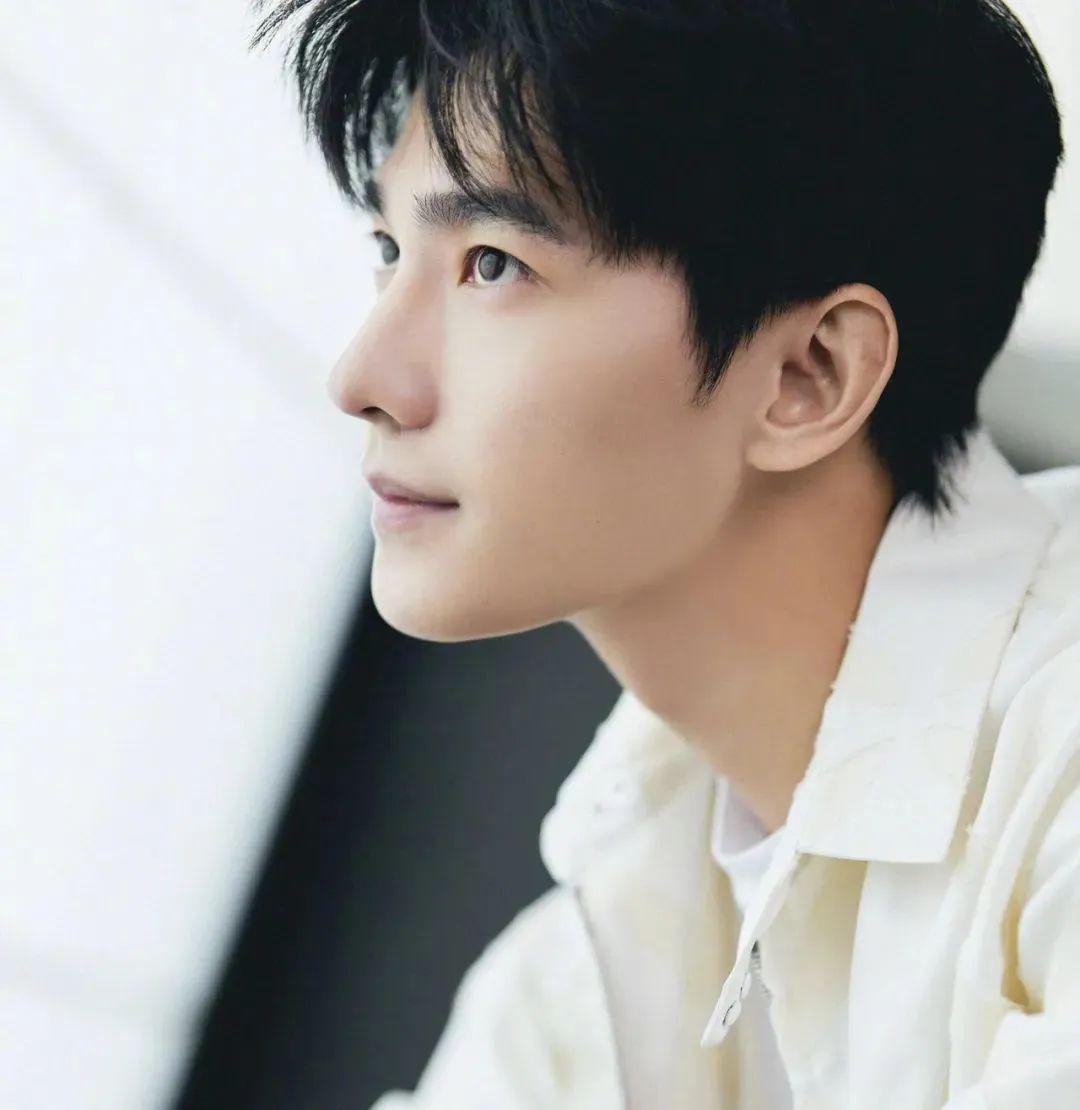 邓为道歉洗白?tfboys拉踩黄晓明?杨洋合作白鹿?