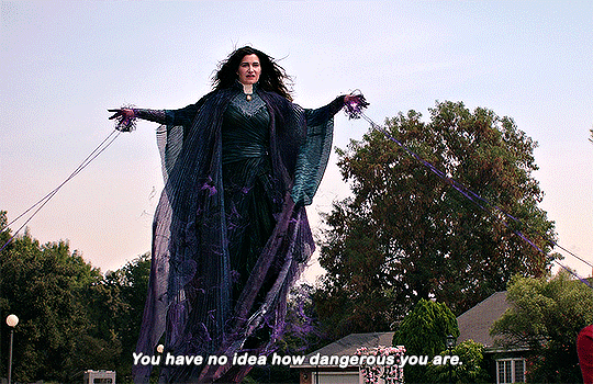 凯瑟琳·哈恩透露出演阿加莎时的小技巧